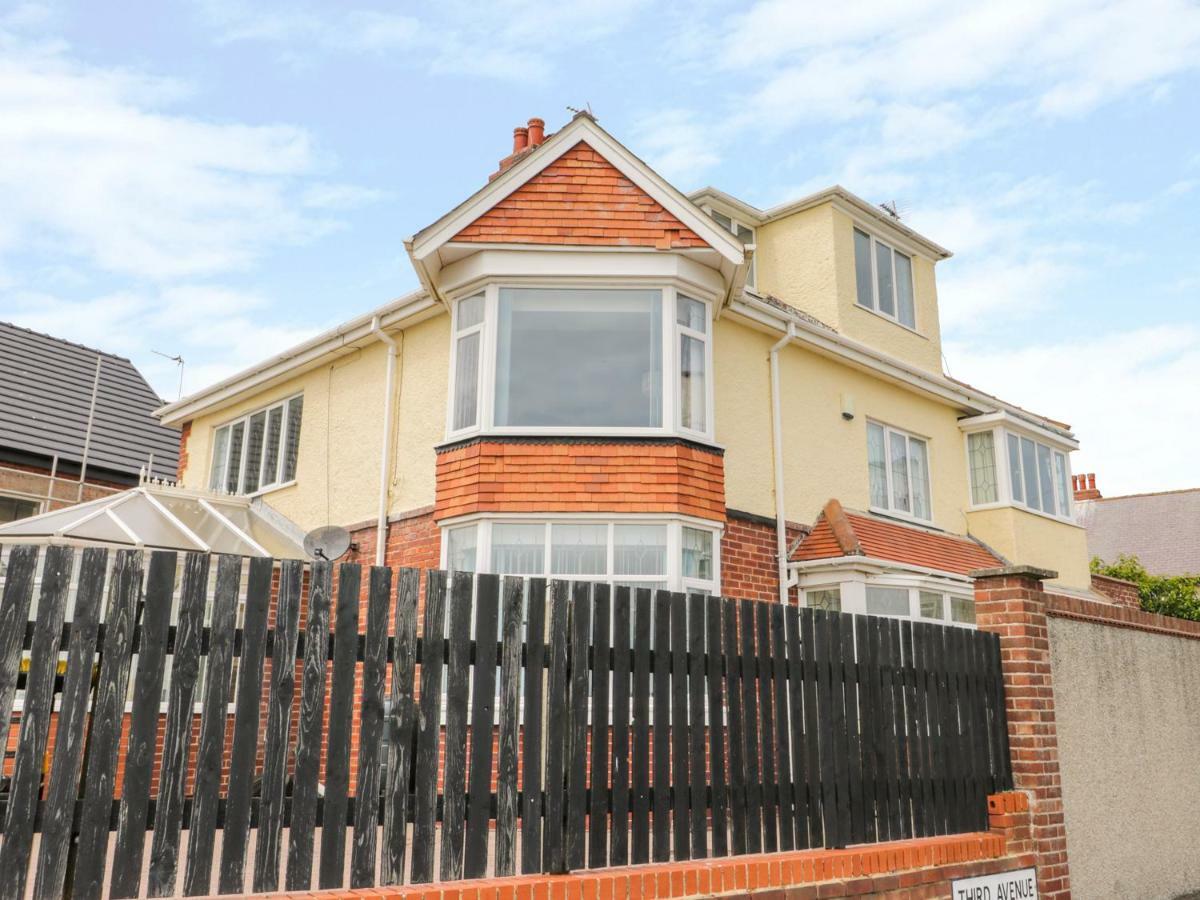 The Gansey Girl Apartment Bridlington Exterior photo